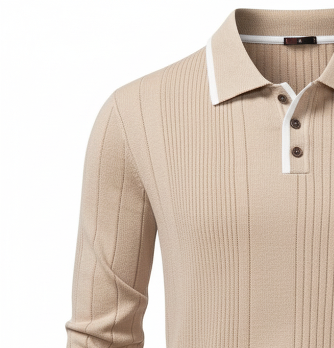 Maglione tradizionale lavorato a maglia 